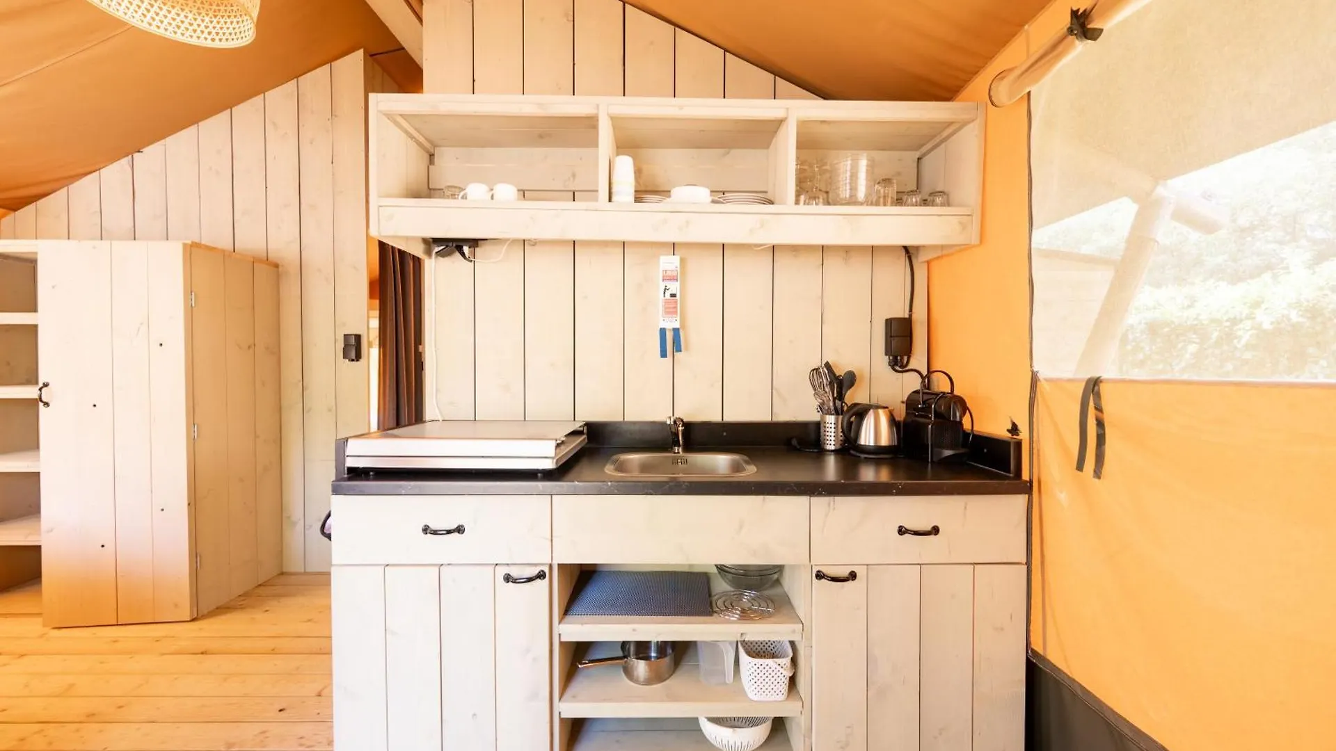 Glamping At Elba Hotel Lacona 0*,  Italy